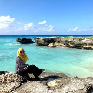 Meet your Posher, Yang amira